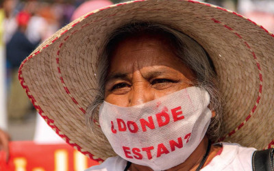 Videokampagne anlässlich des Jahrestages des Verschwindenlassens von 43 Studenten aus Ayotzinapa/Mexiko